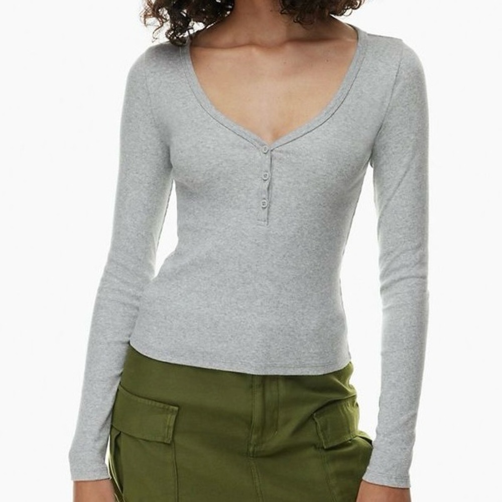 Aritzia Tna Ribbed Henley (Grey)